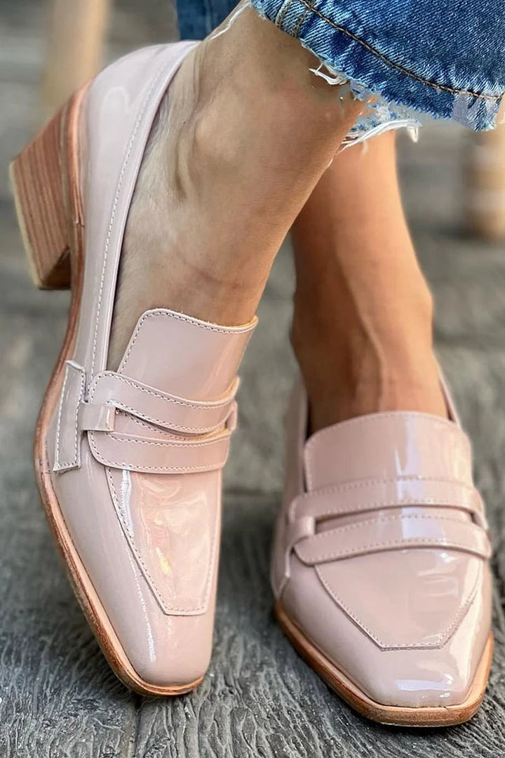 MOCASSINS WITH WIDE HEEL SHINY