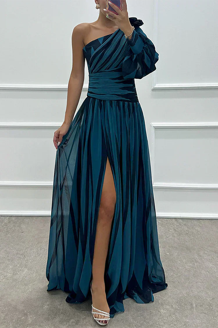 Hazel™ | Elegant Striped Maxi Dress with One Shoulder