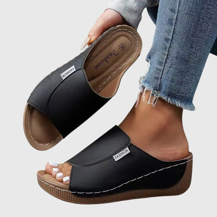 Clara | Orthopedic Sandals