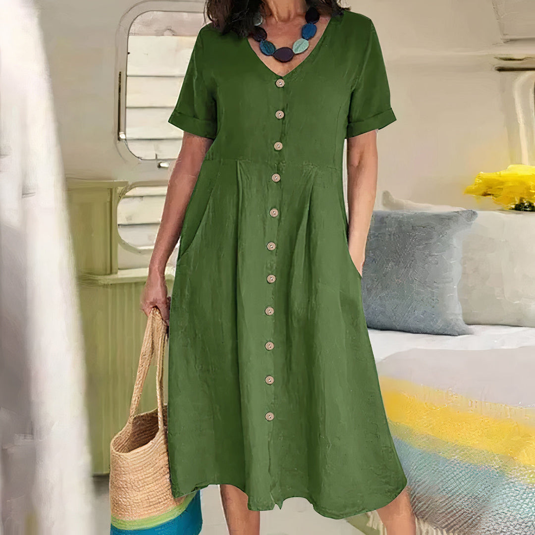 Briar - Effortless Buttoned Dress