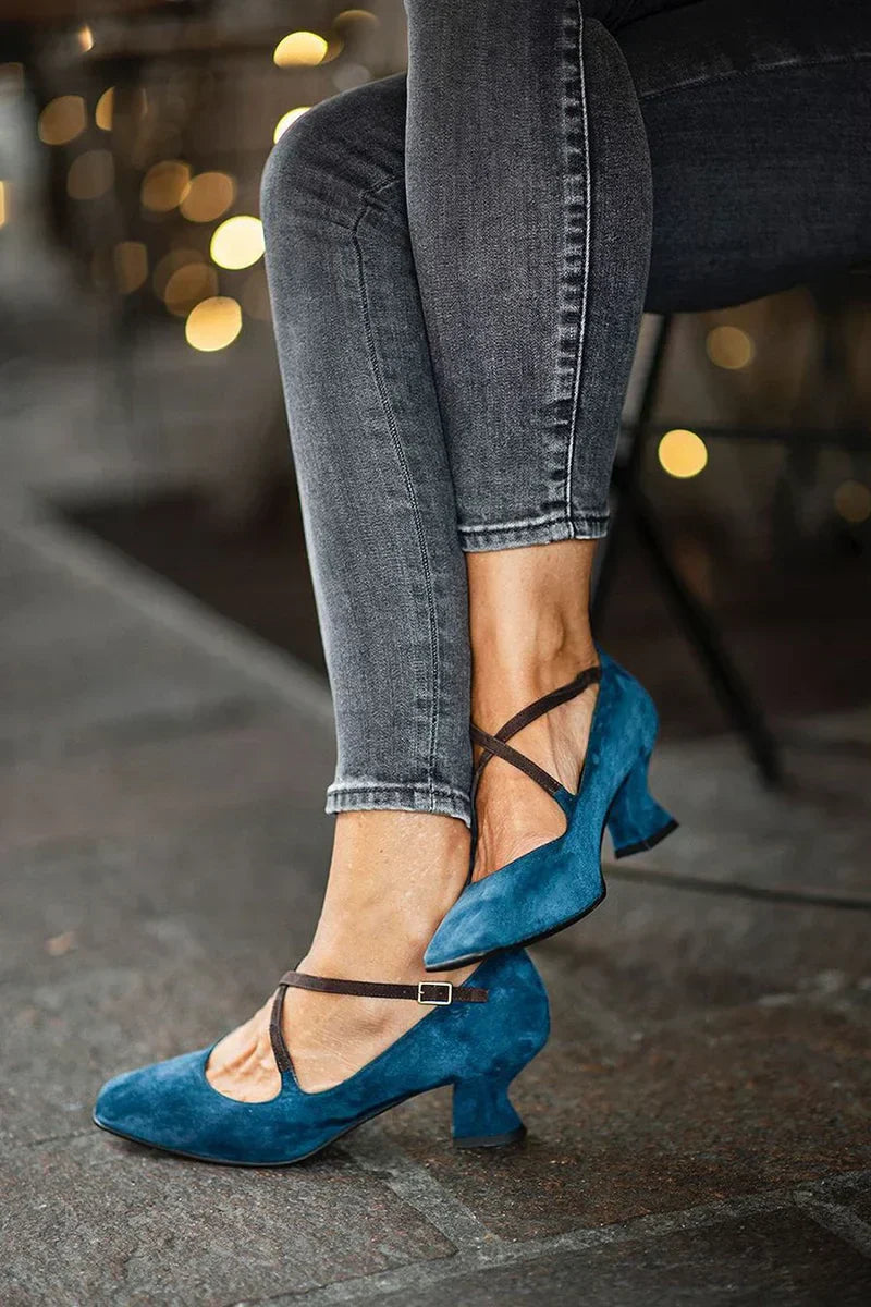 ELEGANT STRAP MID-HEELS